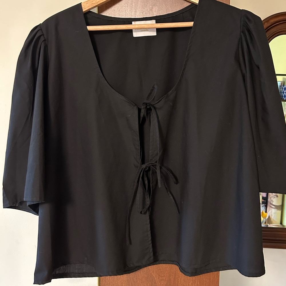 Maison Cleo black cotton tie-front top Large